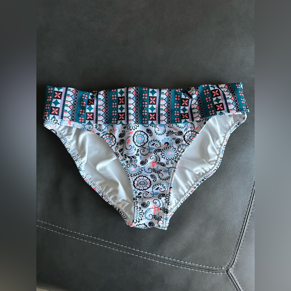 VENUS Floral Paisley Bikini Bottom